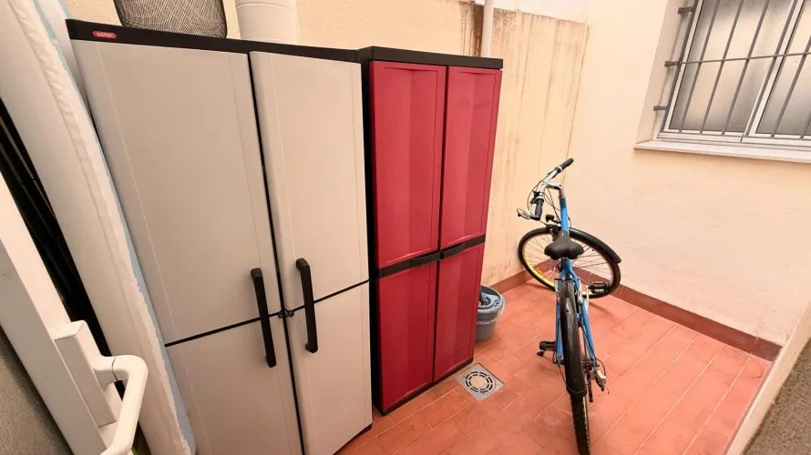 Apartamento de 1 dormitorio en Torrevieja, España No. 3243 № 12