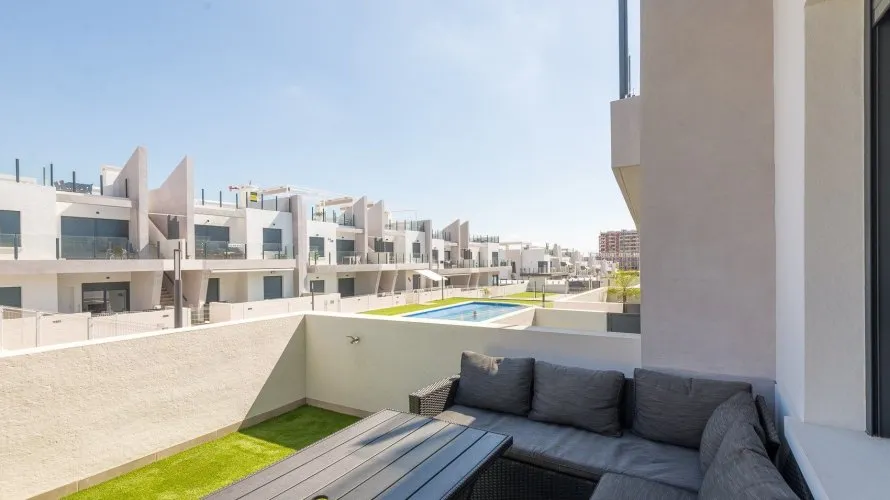 Apartamento de 65m² en San Miguel de Salinas, España No. 3245 № 3
