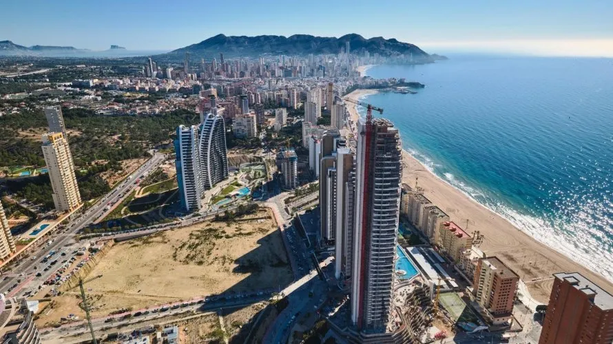 Apartamento de 2 dormitorios en Benidorm, España No. 3201 № 21