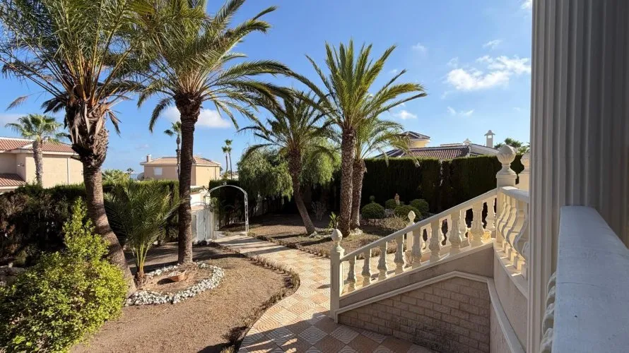 Villa de 6 dormitorios en Rojales, España No. 3197 № 21