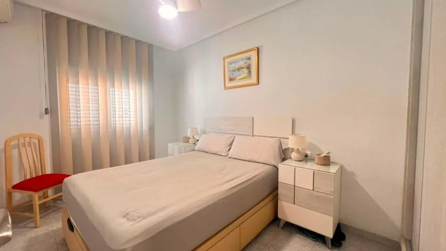 Bungalow de 2 dormitorios en Torrevieja, España No. 3210 № 10