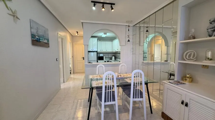 Bungalow de 2 dormitorios en Torrevieja, España No. 3269 № 4