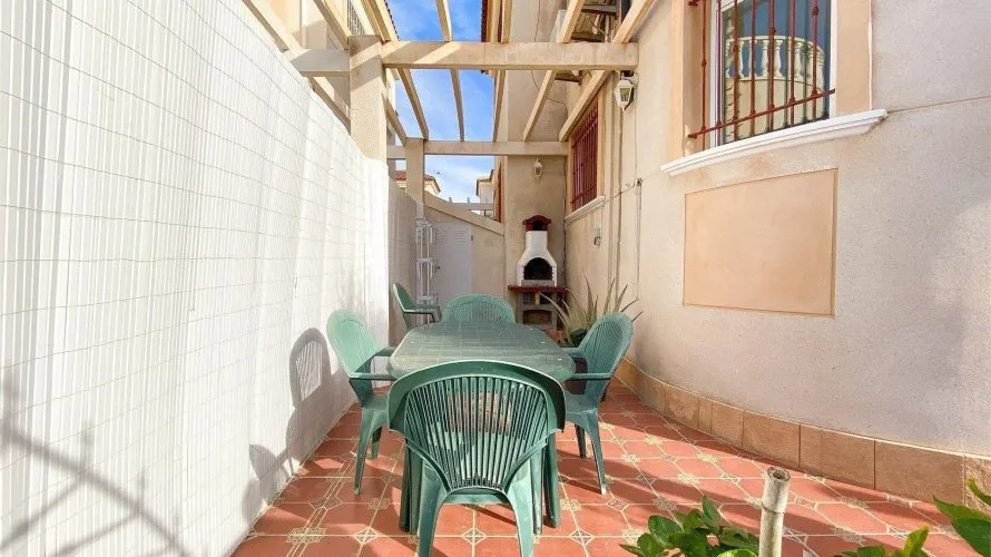Сasa de 3 dormitorios en Torrevieja, España No. 3272 № 9