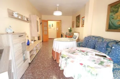 Apartamento de 3 dormitorios en Torrevieja, España No. 3274