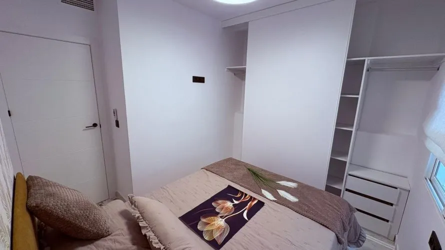 Apartamento de 1 dormitorio en Torrevieja, España No. 3207 № 4
