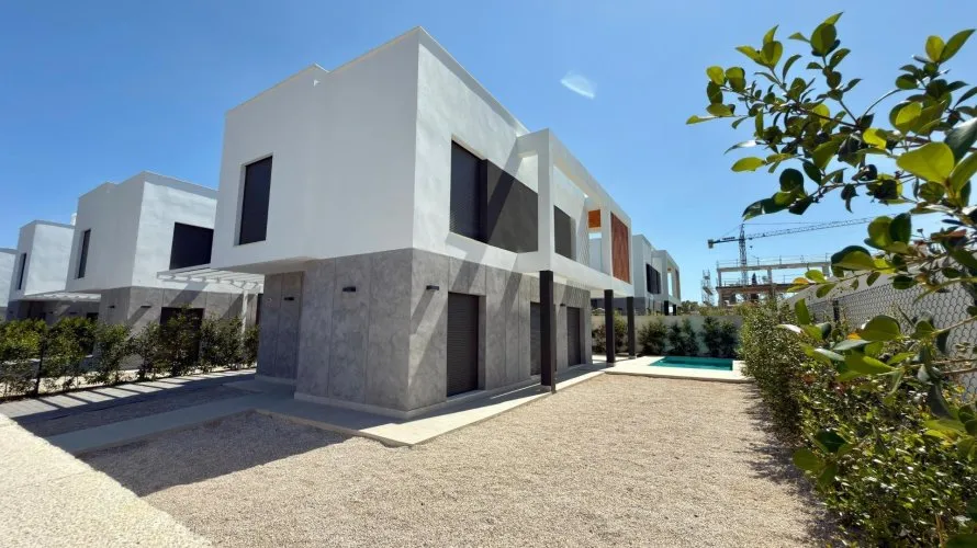 Villa de 4 dormitorios en Mutxamel, España No. 3235 № 26