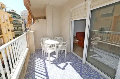 Apartamento de 2 dormitorios en Torrevieja, España No. 3279