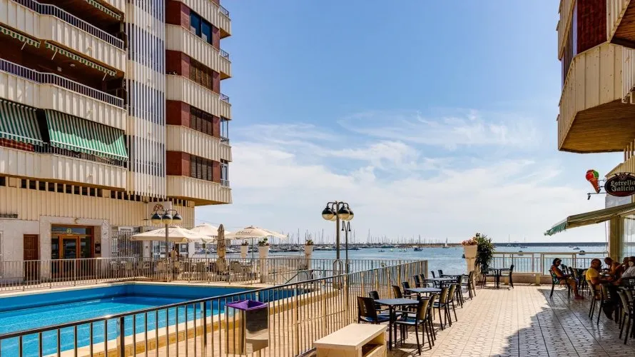 Apartamento de 100m² en Torrevieja, España No. 3195 № 8