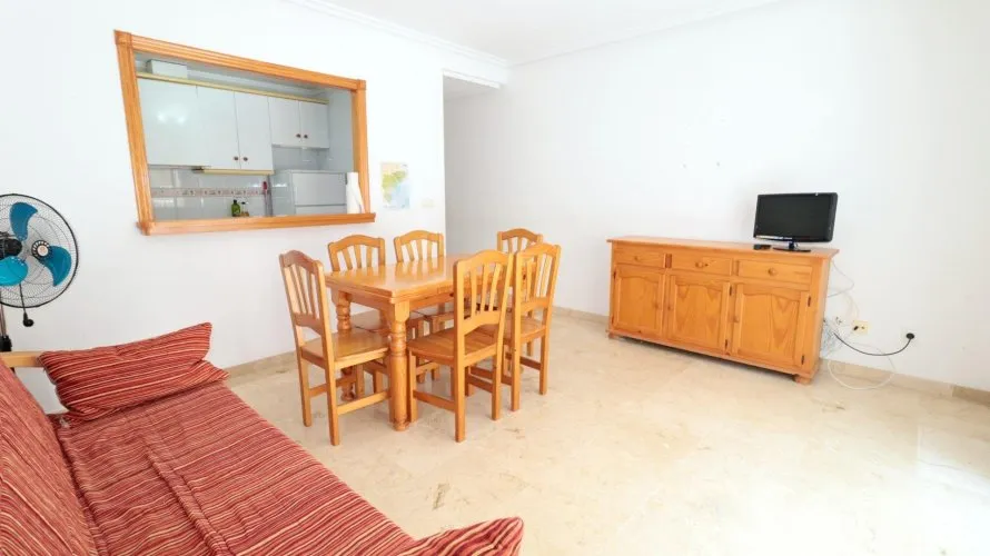 Apartamento de 2 dormitorios en Torrevieja, España No. 3279 № 5