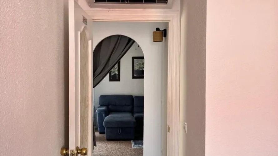 Apartamento de 2 dormitorios en Torrevieja, España No. 3204 № 7