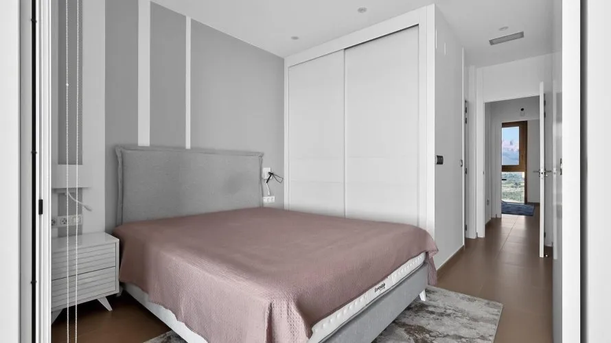 Apartamento de 2 dormitorios en Benidorm, España No. 3201 № 19