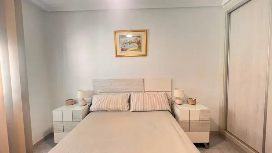 Bungalow de 2 dormitorios en Torrevieja, España No. 3210 № 9