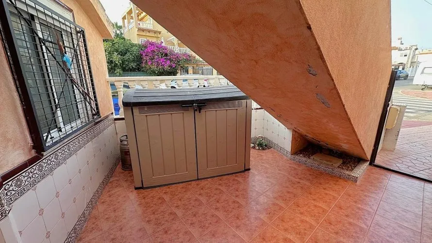Сasa de 1 dormitorio en Guardamar del Segura, España No. 3228 № 17