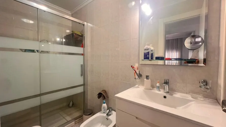 Bungalow de 2 dormitorios en Torrevieja, España No. 3210 № 8