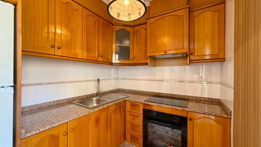 Apartamento de 2 dormitorios en Torrevieja, España No. 3177 № 4