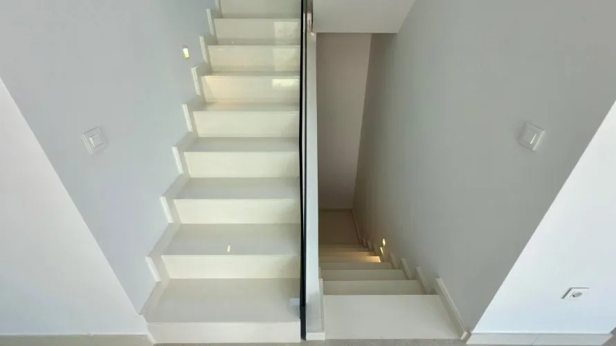 Villa de 4 dormitorios en Mutxamel, España No. 3235 № 16