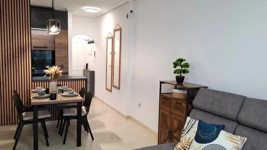 Apartamento de 1 dormitorio en Torrevieja, España No. 3243 № 9