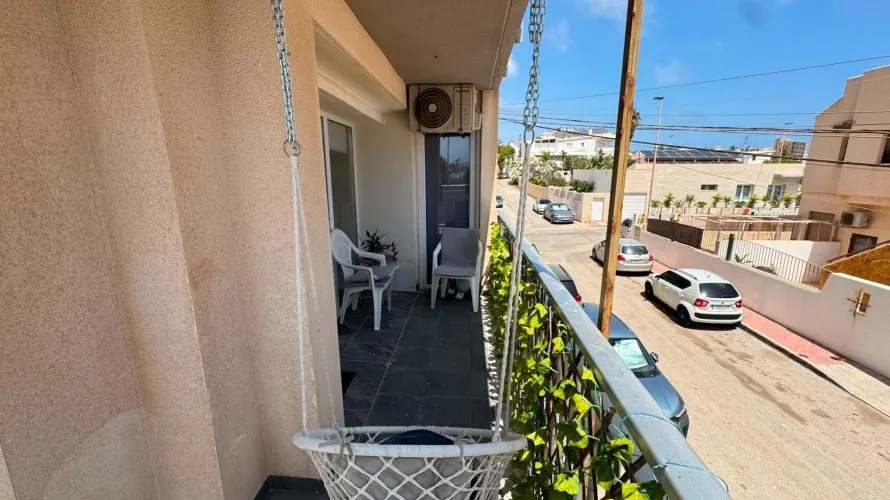 Apartamento de 2 dormitorios en Torrevieja, España No. 3208 № 12