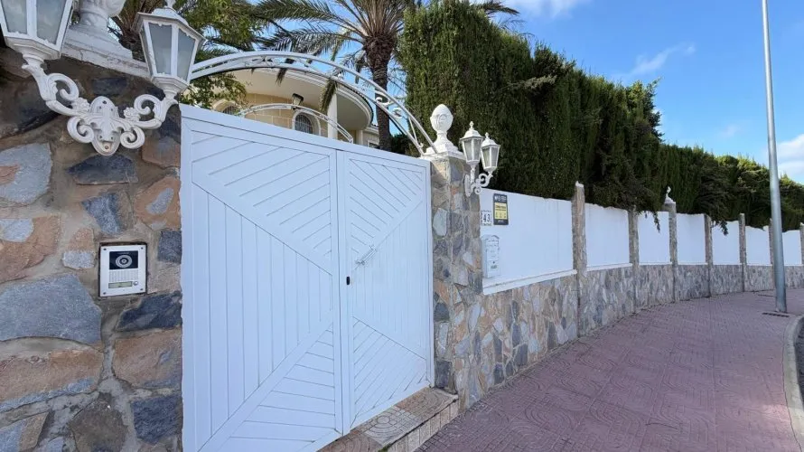 Villa de 6 dormitorios en Rojales, España No. 3197 № 28