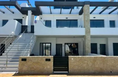 Apartamento de en Torrevieja, España No. 3174