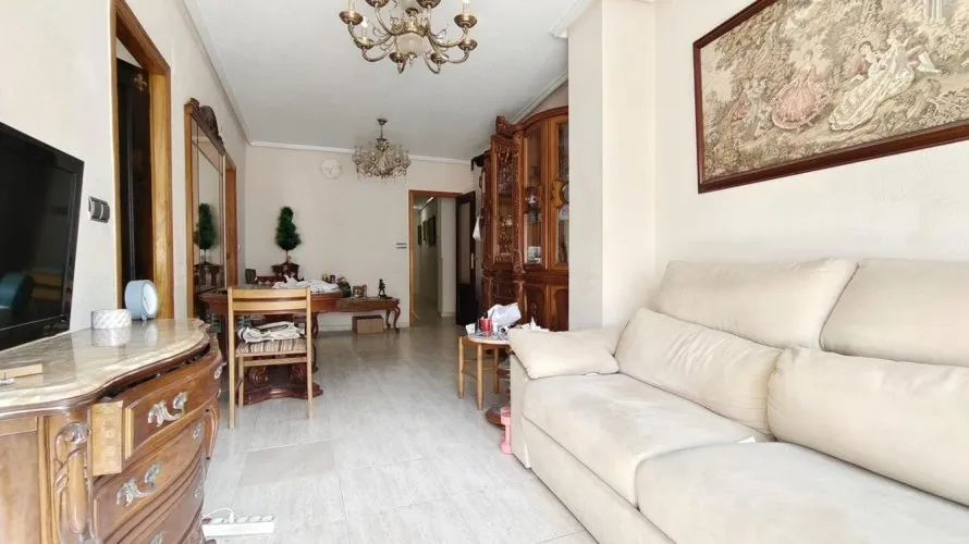 Apartamento de 3 dormitorios en Torrevieja, España No. 3489 № 3