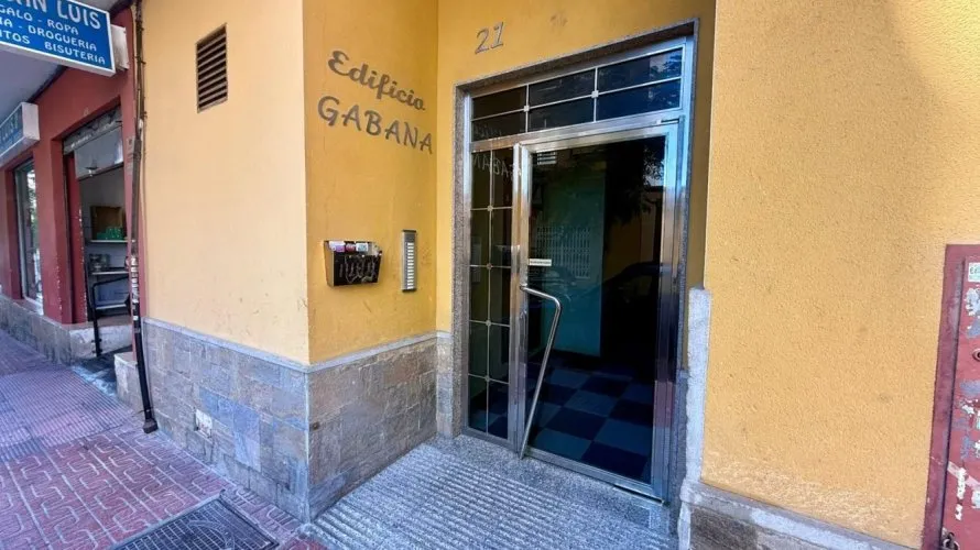 Apartamento de 1 dormitorio en Torrevieja, España No. 3486