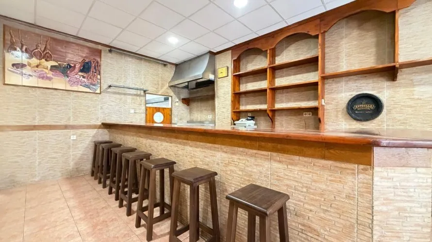 Propiedad comercial de 98m² en Torrevieja, España No. 3400 № 19