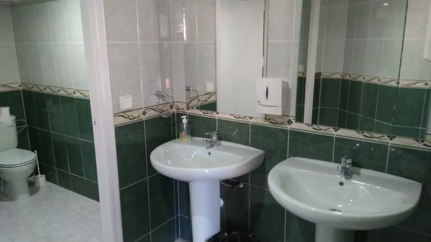 Propiedad comercial de 1200m² en Altea, España No. 3325 № 4