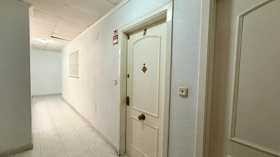 Apartamento de 2 dormitorios en Torrevieja, España No. 3312 № 2