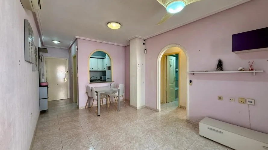 Apartamento de 2 dormitorios en Torrevieja, España No. 3312 № 25