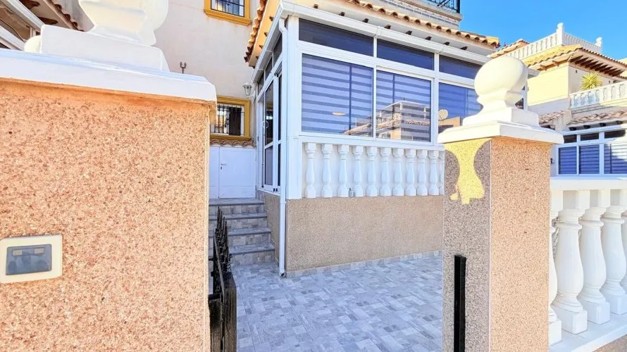 Сasa de 2 dormitorios en Campoamor, España No. 3293 № 26