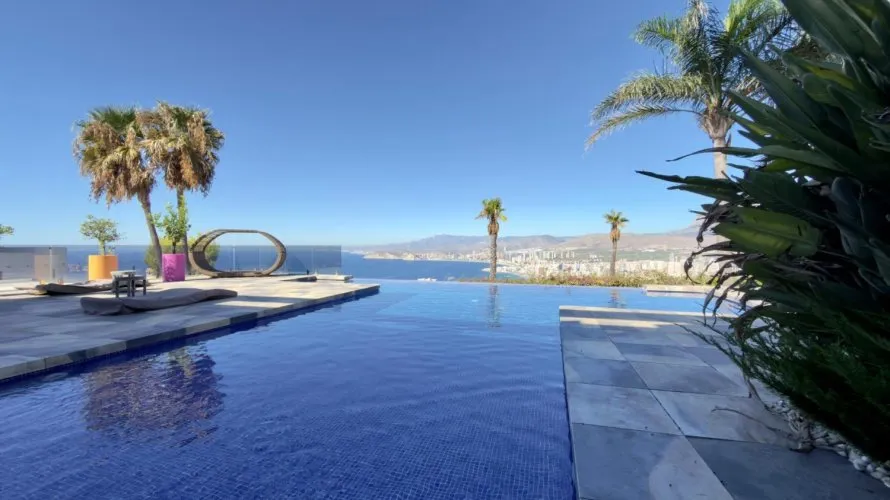 Villa de 5 dormitorios en Benidorm, España No. 3453 № 23