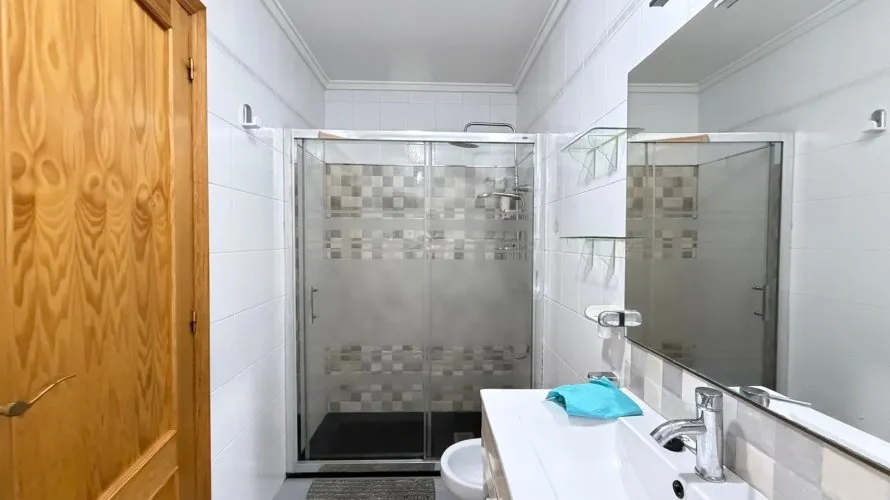 Apartamento de 2 dormitorios en Torrevieja, España No. 3402 № 11