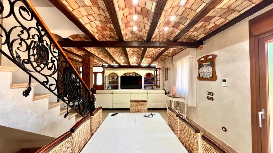 Villa de 4 dormitorios en Almoradí, España No. 3408 № 3