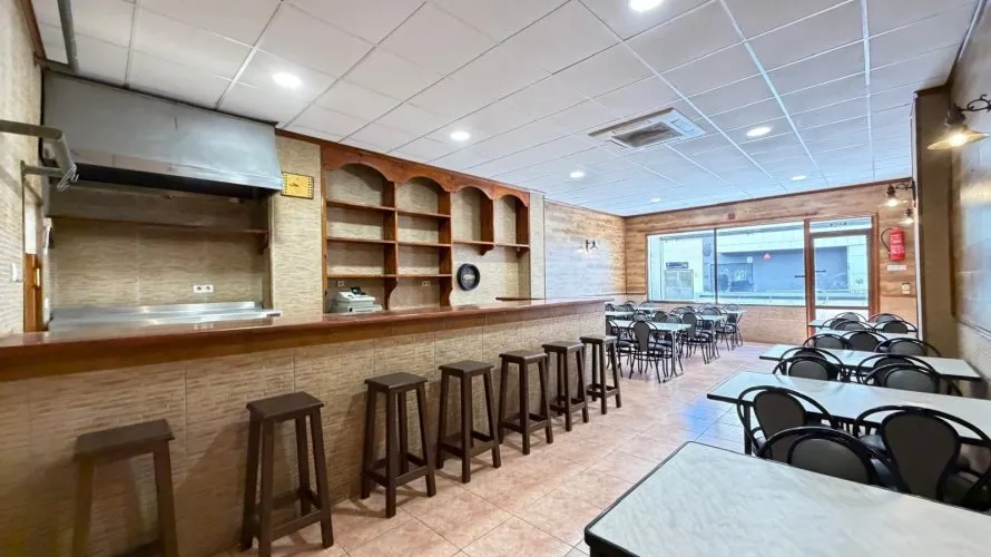 Propiedad comercial de 98m² en Torrevieja, España No. 3400 № 15