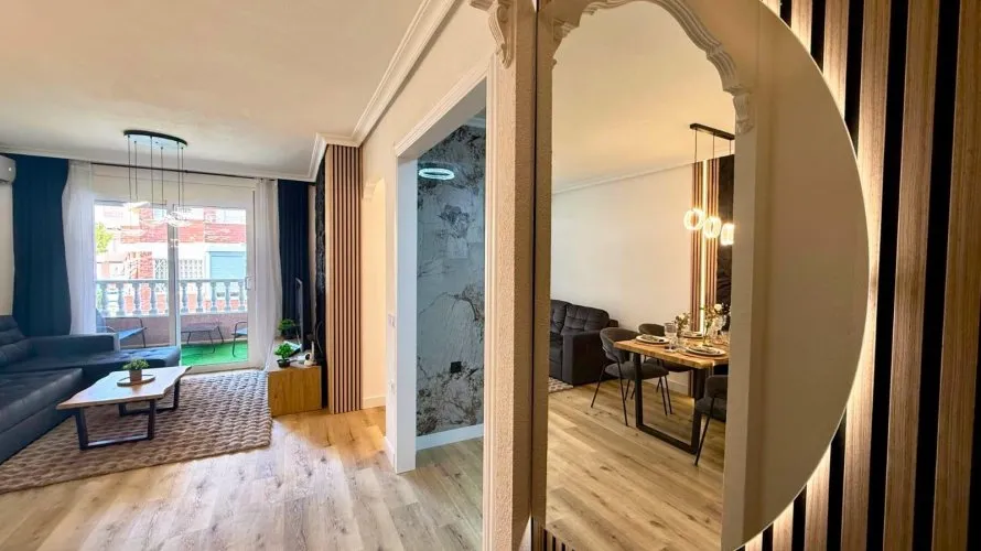 Apartamento de 2 dormitorios en Torrevieja, España No. 3294