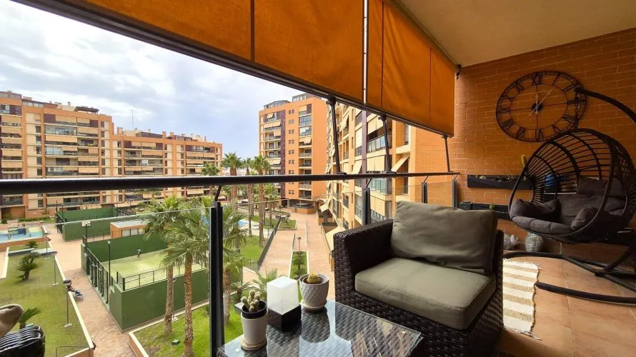 Apartamento de 1 dormitorio en Alicante, España No. 3340 № 25