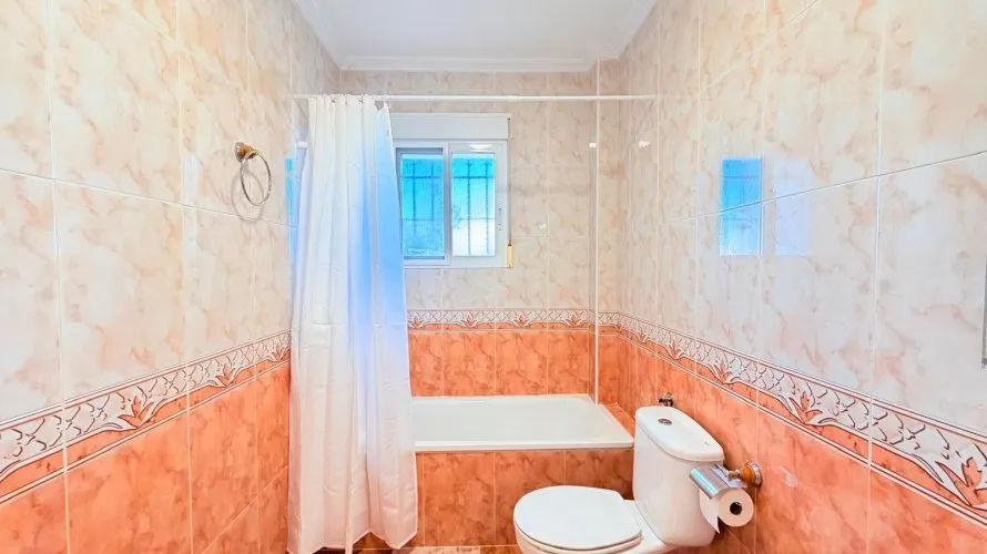 Сasa de 2 dormitorios en Campoamor, España No. 3293 № 1