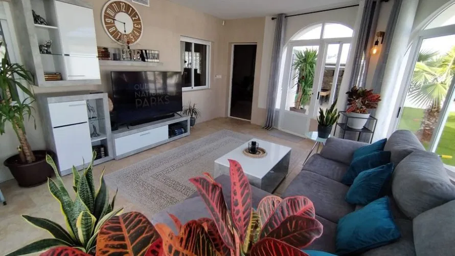 Villa de 186m² en Torrevieja, España No. 3300 № 16