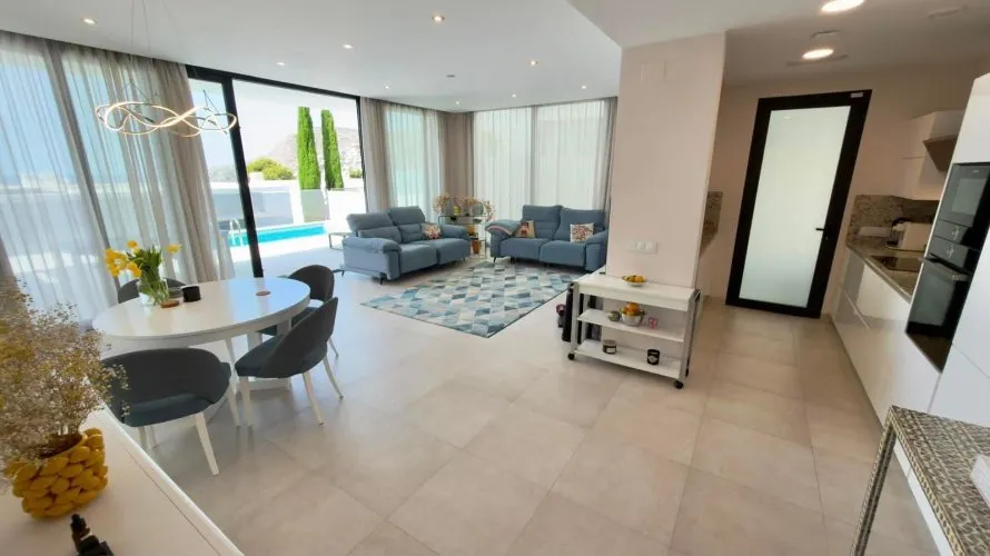 Villa de 4 dormitorios en Calpe, España No. 3295 № 19