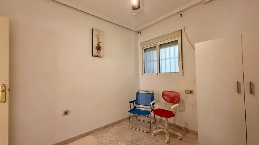 Apartamento de 2 dormitorios en Torrevieja, España No. 3312 № 11