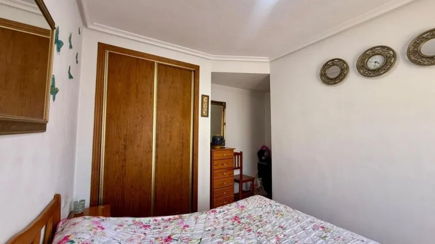 Apartamento de 1 dormitorio en Torrevieja, España No. 3486 № 7