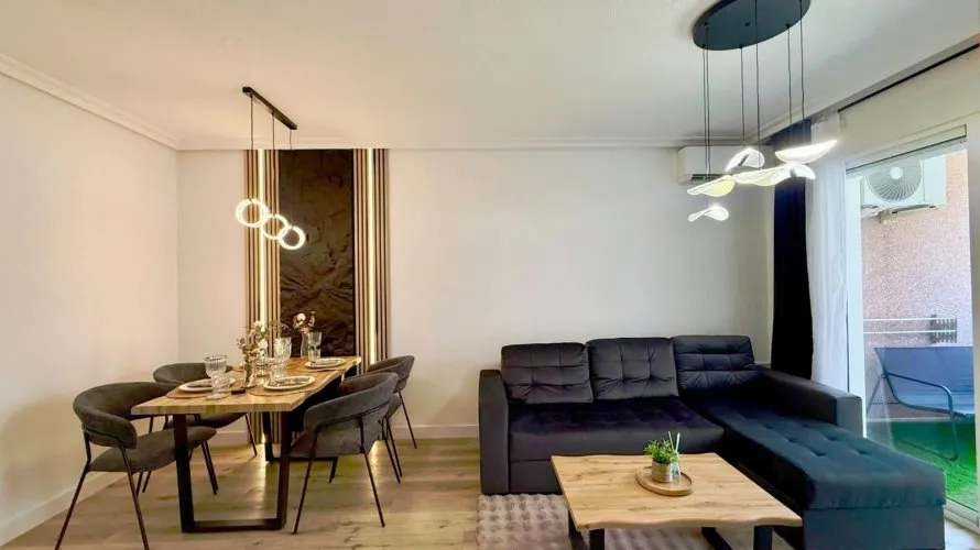 Apartamento de 2 dormitorios en Torrevieja, España No. 3294 № 23