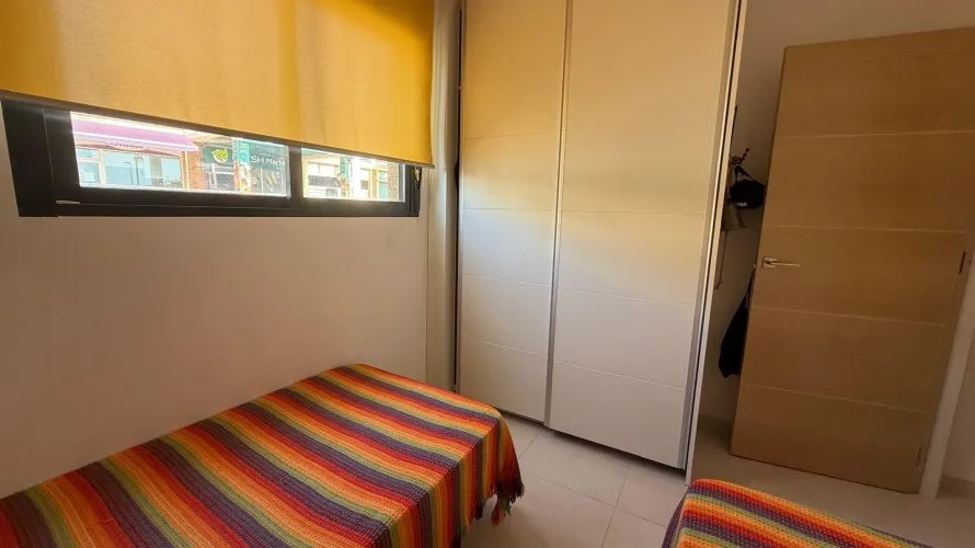 Bungalow de 2 dormitorios en La Zenia, España No. 3433 № 2