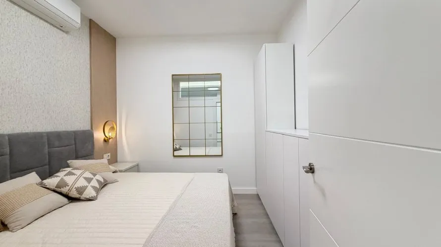 Apartamento de 2 dormitorios en Torrevieja, España No. 3431 № 1