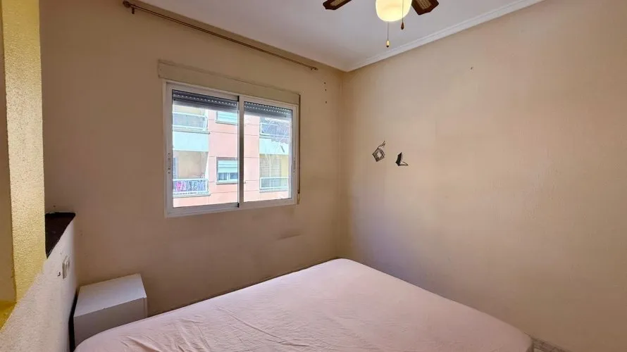 Apartamento de 2 dormitorios en Torrevieja, España No. 3312 № 8