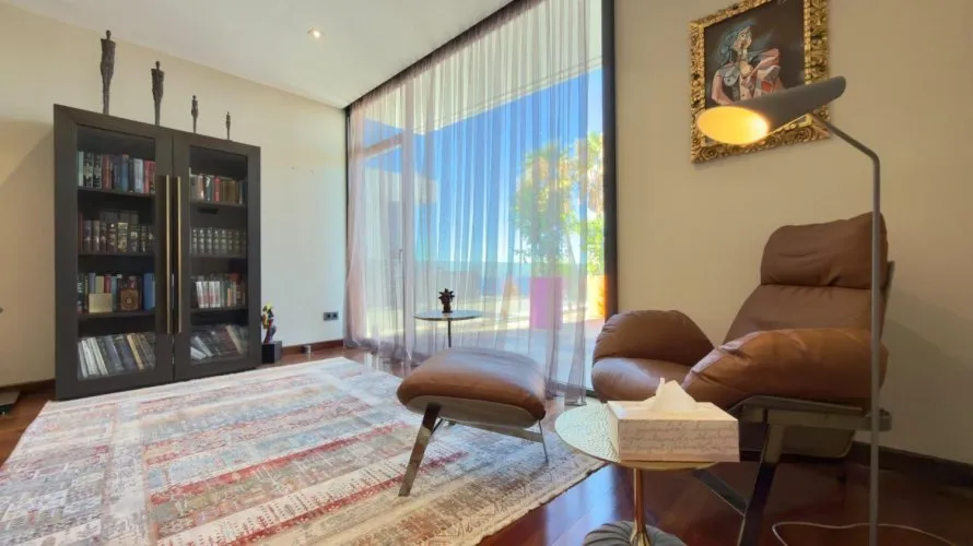 Villa de 5 dormitorios en Benidorm, España No. 3453 № 8