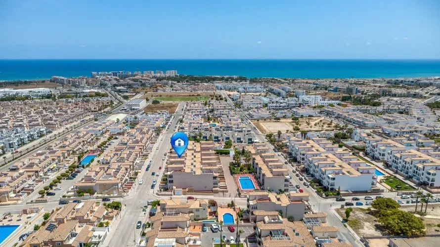 Apartamento de 77m² en Orihuela, España No. 3413 № 1