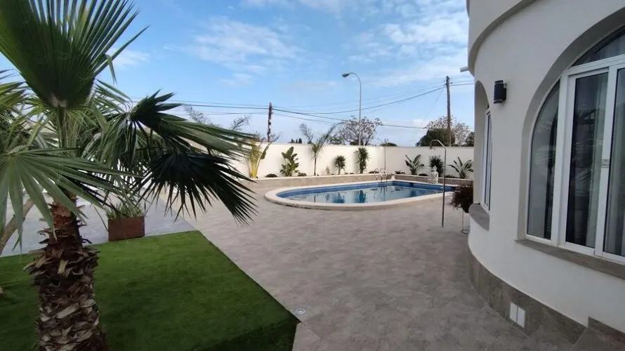 Villa de 186m² en Torrevieja, España No. 3300 № 21