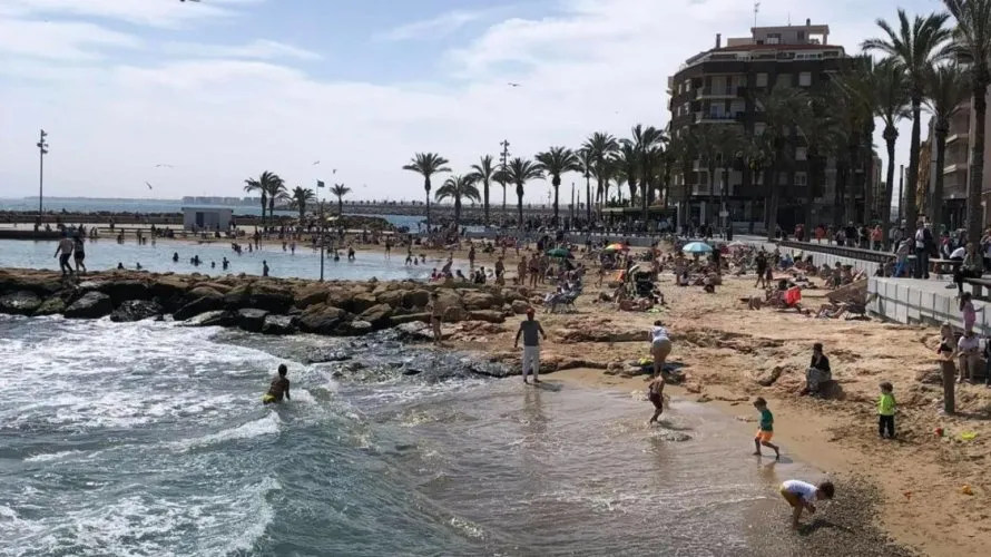 Apartamento de 1 dormitorio en Torrevieja, España No. 3285 № 4